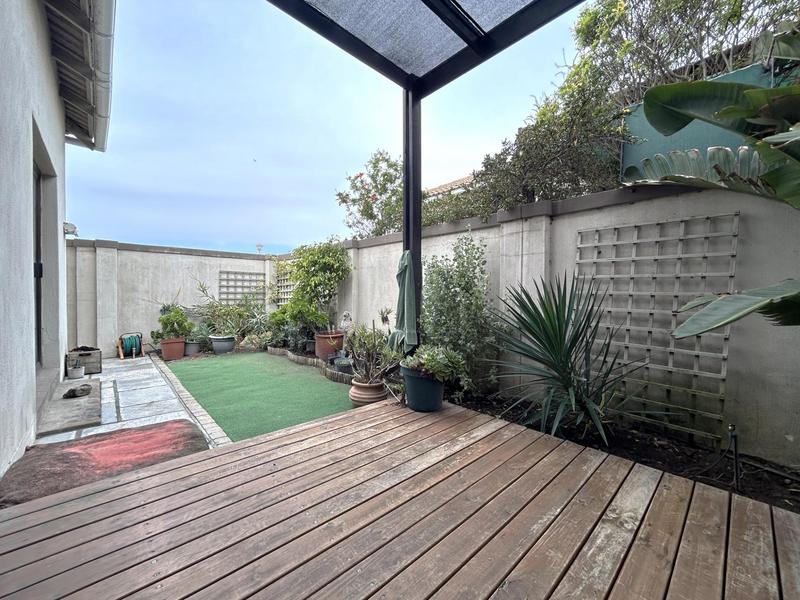 2 Bedroom Property for Sale in Muizenberg Western Cape